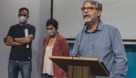 Gaztealdia ekimena, zortzi egunez euskaraz