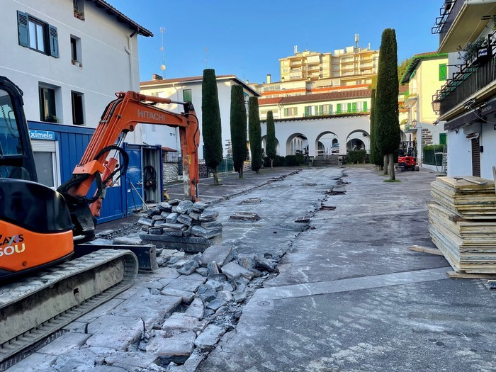 2010ean Portu auzoa berritzeko abian jarritako prozesua amaitutzat eman du EAJk Arrantzale auzoko lanekin