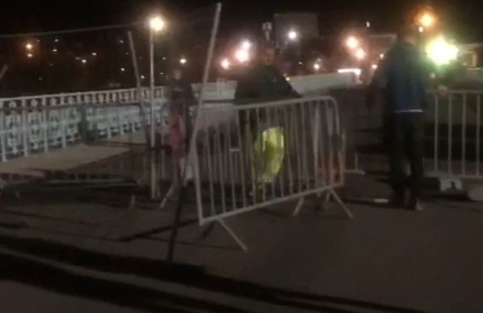 Mugako hesia udal langileek berrezarri zuten «gaizki-ulertu» batengatik, baina ez da errepikatuko