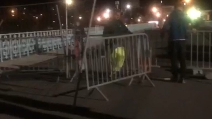 Mugako hesia udal langileek berrezarri zuten «gaizki-ulertu» batengatik, baina ez da errepikatuko