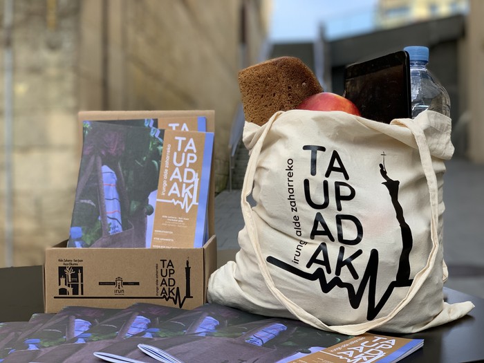 Alde Zaharra bizirik mantentzeko, bizirik nahi dituzte komertzioak