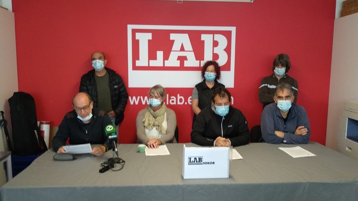 LAB sindikatuak Sokoako dibidendoen banaketa eta soldata politikak salatu ditu