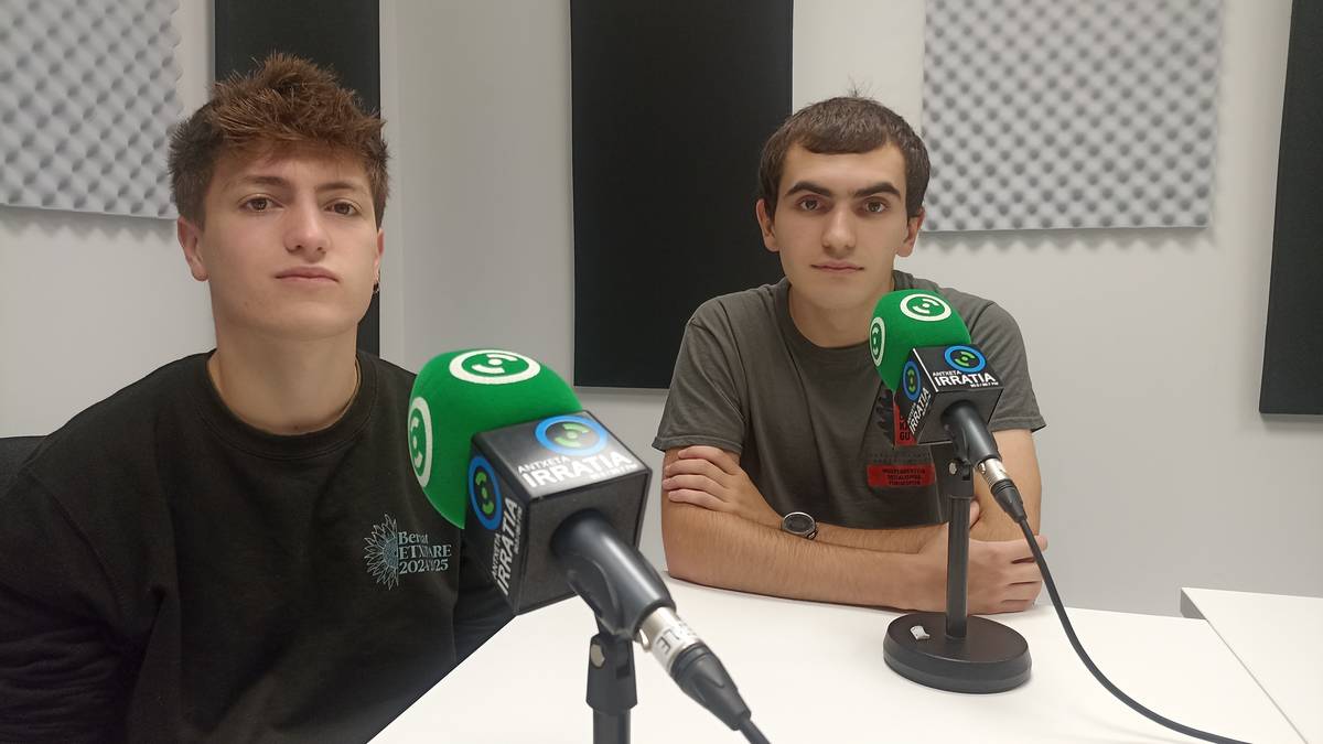 "Gazte belaunaldi berriak lekukoa hartu eta Euskal Herria askatasunera eramateko prest gaude"