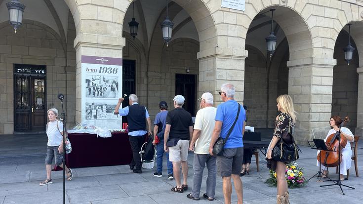 "Egia, justizia eta erreparazioaren" bidean lehen urratsa egin du Irungo Udalak