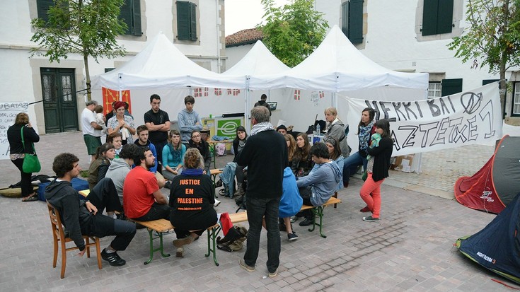 Urruñan gaztetxea sortu nahi du Urruñako Gazte Asanbladak