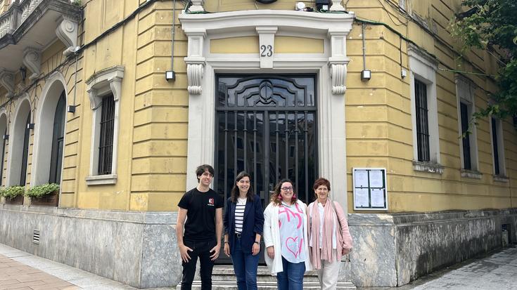 Irungo memoria historikoan sakonduko dute ikasleekin pista ihes-joko bati esker