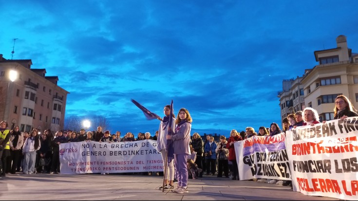 Martxoaren 8ko manifestazioa antolatzeko bilera irekia antolatu du ostiralean M8 Asanblada Feminista Bidasoak