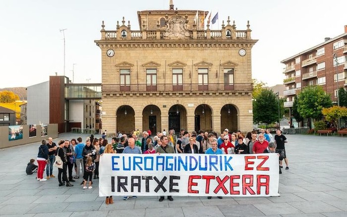 Parisko dei auzitegiak, Iratxe Sortzabal preso irundarraren aurka, Espainiako entzutegi nazionalaren laugarren euroagindu eskaera epaituko du gaur