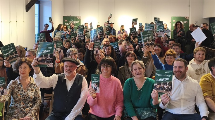 “Elgarrekin urrunago” joan nahi du Elgarrekin Urruña herri dinamikak