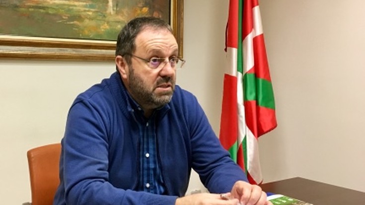 Txomin Sagarzazu: `Alkatetza eginkizun zibikotzat ulertzen dut, eta bolada baterako ardurak hartuta, nahikoa ikusten dut´