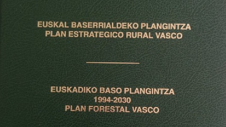 Euskadin 1994tik basoberritu beharreko 112.000 mendi hektareetan zuhaitz bat ere ez dute landatu