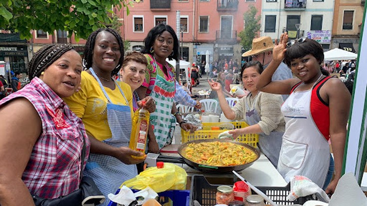 Kulturartekotasunaren festibala Larreaundin: aniztasuna eta elkarbizitza ospatzeko jaia