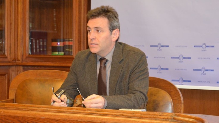 Irungo udal gobernu akordioa kolokan egon daitekeela airean utzi du X.Iridoy jeltzaleak