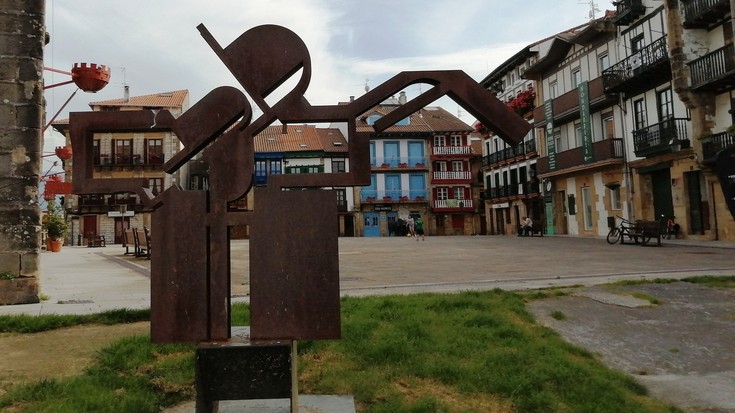 Aiza elkarteak Hondarribia 'Sormen Hiria' izaten jarrai dezan hausnarketa abiarazi du 