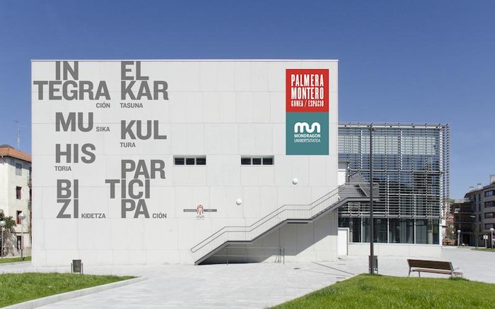 Mondragon Unibertsitateak baliabide bereziak ezarri ditu ikasturtea ziurtatzeko