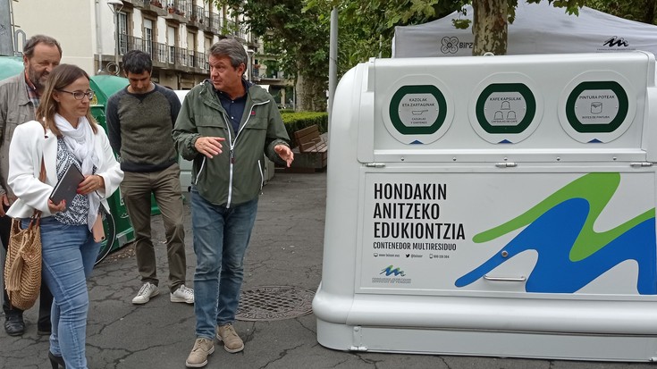 Etxeko ez ohiko hondakin txikiena ere bereizteko, 10 Garbigune txiki instalatuko ditu Txinzer-ek