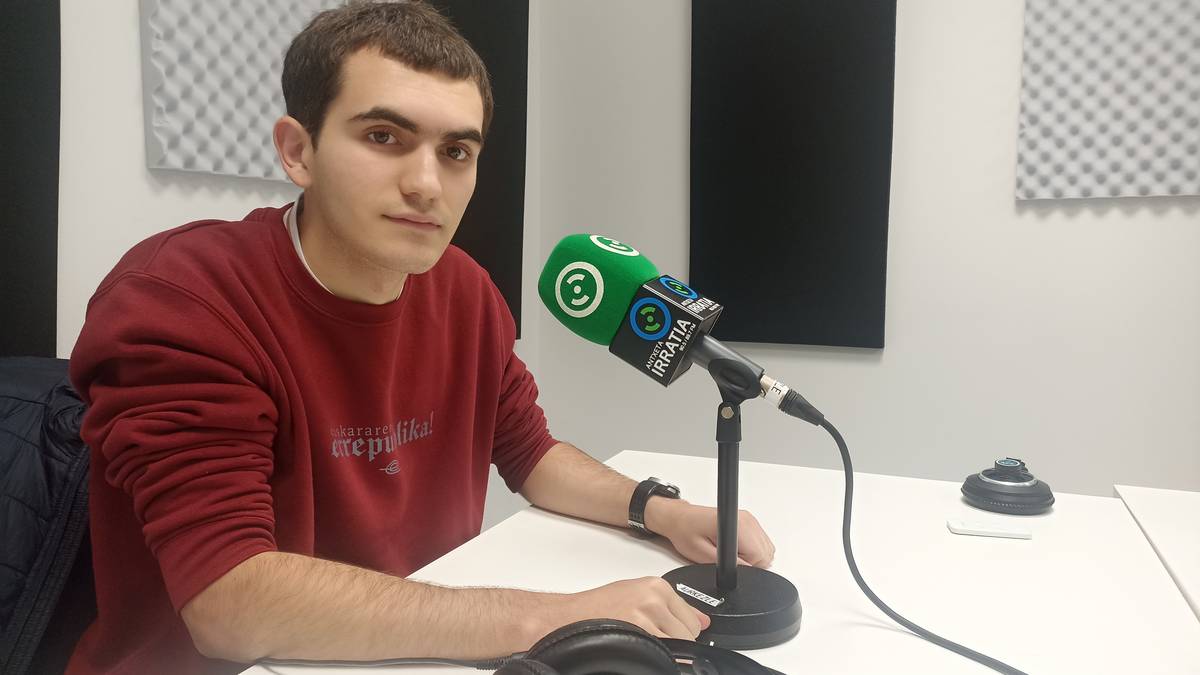 Irungo Ernai gazte antolakundeak, idandependentziara eguna antolatu du abenduaren 6rako