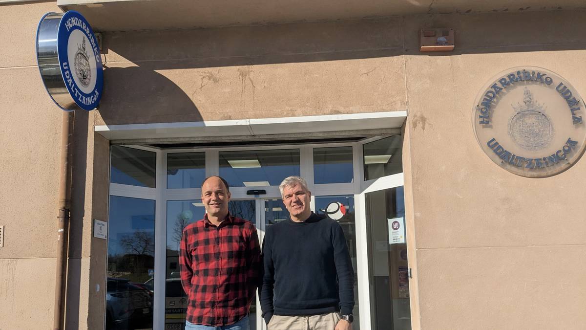 Adin txikikoen atzerrira bidaiatzeko baimena Hondarribiko Udaltzaingoak ere kudeatuko du hemendik aurrera