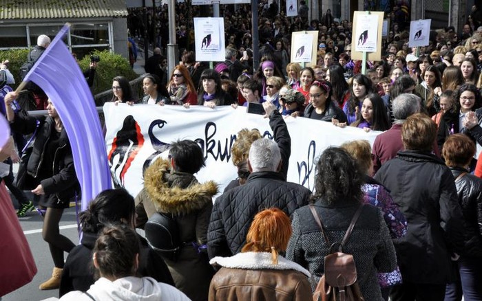 Martxoaren 8ko eguna antolatzeko Bidasoko M8 Asanblada feministak antolaketa bilkura deitu du gaur