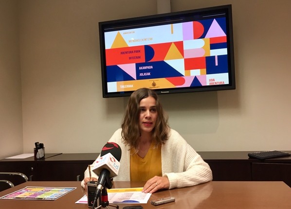 Hondarribiko Udalak udan haur eta gazteei eskaini ohi dizkien jardueretan izena emateko deialdia luzatu du