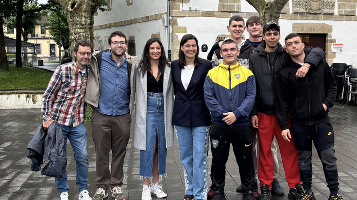 Sanmartzialetako Bele eta Gozategiren kontzertuetan Folkesi eta Wonka y Waje 4LEB talde gazteak izango dira teloneroak