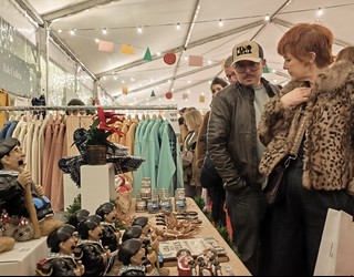 Hondarribiko sortzaile eta dendari txikien onena bildu da Madalen plazan