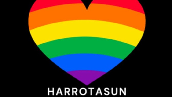 Harrotasun kritikoaren magia