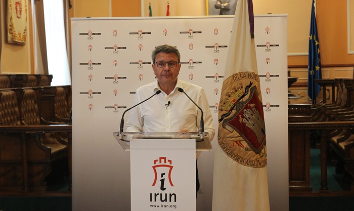 Festak "norkbere modura" baina arduraz eta errespetuz ospatzeko deia luzatu du Irungo alkateak