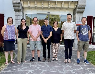 Baztan eta Bortzirietako zahar etxeetako egoitzek egoiliarren hizkuntza eskubideak bermatzeko aitzinera pausua eman dute