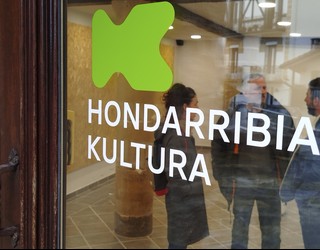 Kultur sormenari bide eman eta ikusarazten jarraitzeko, artisten Katalogo Digitala sortuko dute