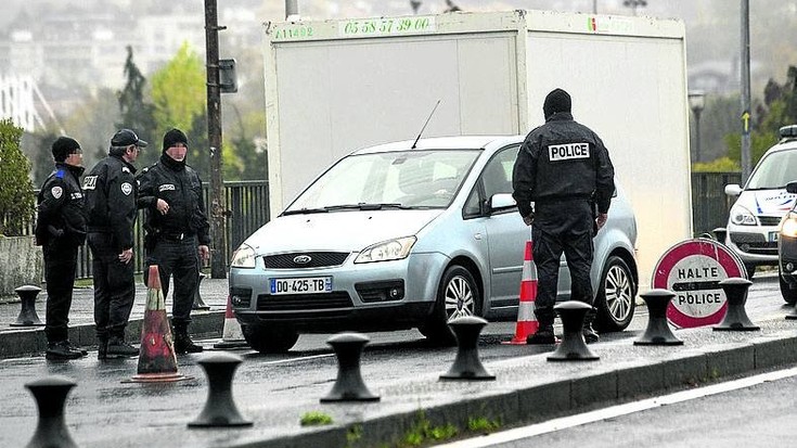 Bidasoan migratzaile gehiago itotzeko baldintzak betetzen ari direla ohartarazi du Irungo Harrera Sareak