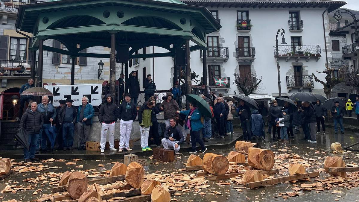 Aziendarik gabe, baina egin dute Lesakako feria