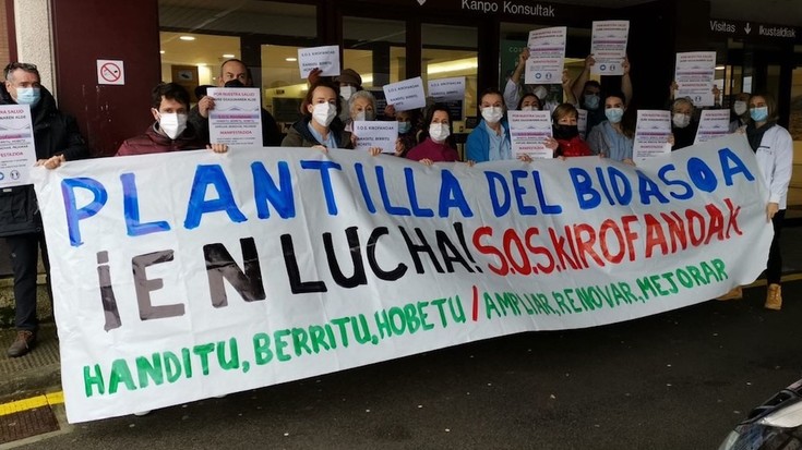Ospitaleko berritze lanak geldiarazteko mobilizazioak azkartuko dituzte