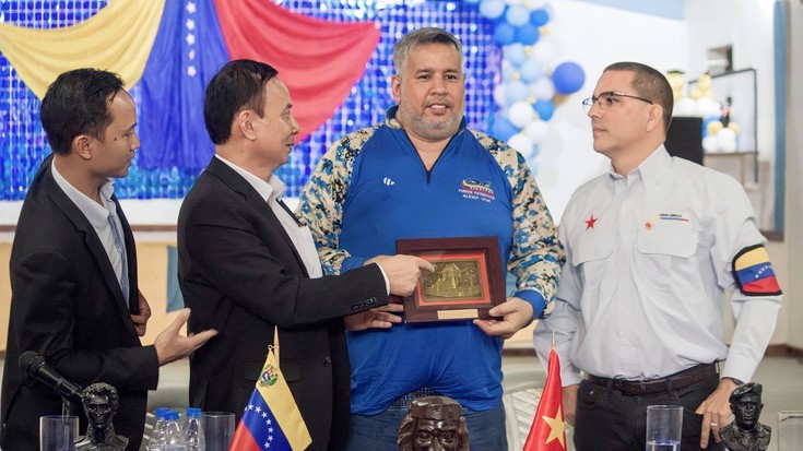 Venezuelako "El Panal 2021" komunako esperientzia hizpide Irungo Hazia kultur elkartean