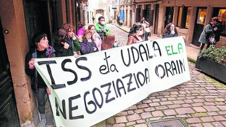 Talaiako gurasoek mobilizatzera joko dute Hondarribiko Udalak garbiketa zerbitzua segurtatzen ez duen bitartean
