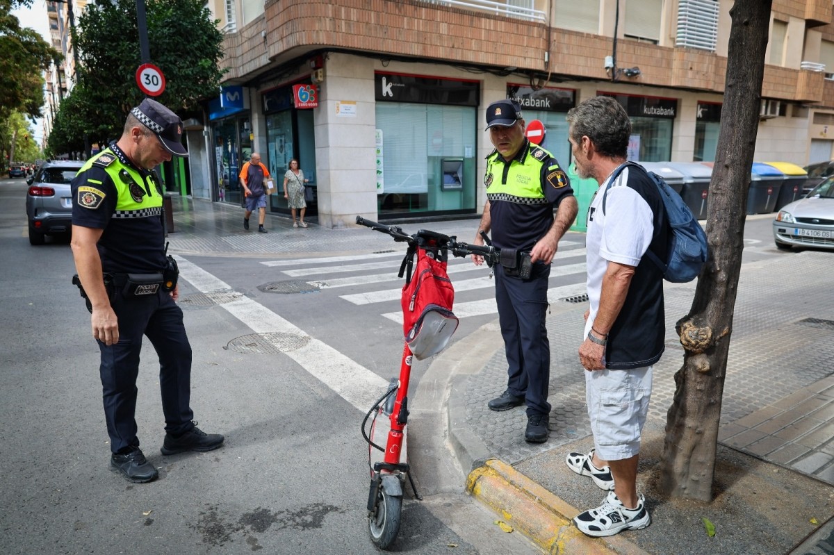 Patinete elektrikoen kontrolak zorroztuko ditu Irungo Udaltzaingoak