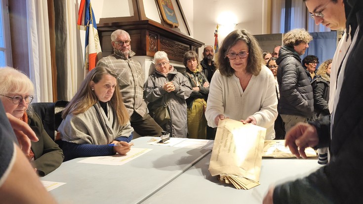 Litekeena da Biriatuko herritarrak alkatea hautatzeko bozkatzera itzuli behar izatea