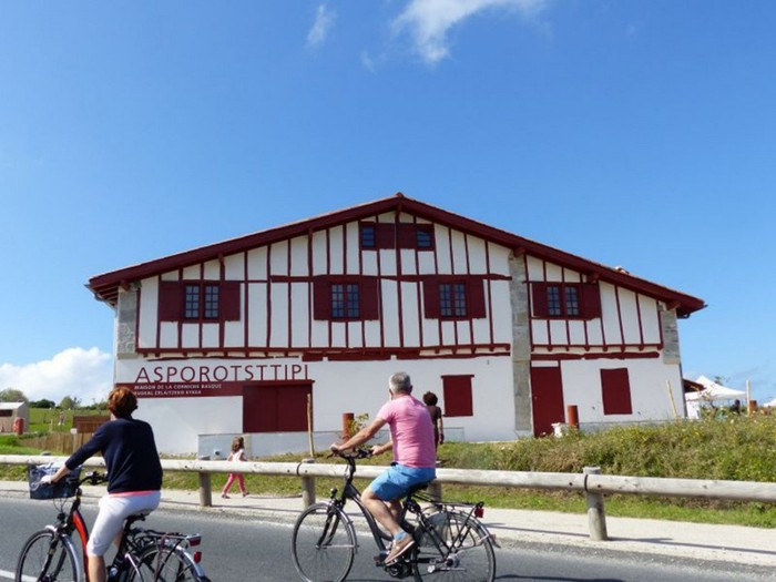 Euskal Itsasbazterreko CPIEak udako egitarau trinkoa du