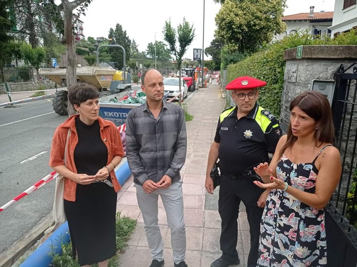 Udan ez dituzte obrak geldituko hondarribitarren faboretan eta ikastetxeekin pentsatuz