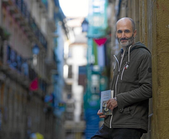 Iban Garrok ‘Euri Beroak’ liburua aurkeztuko du Lesakan ortzegunean