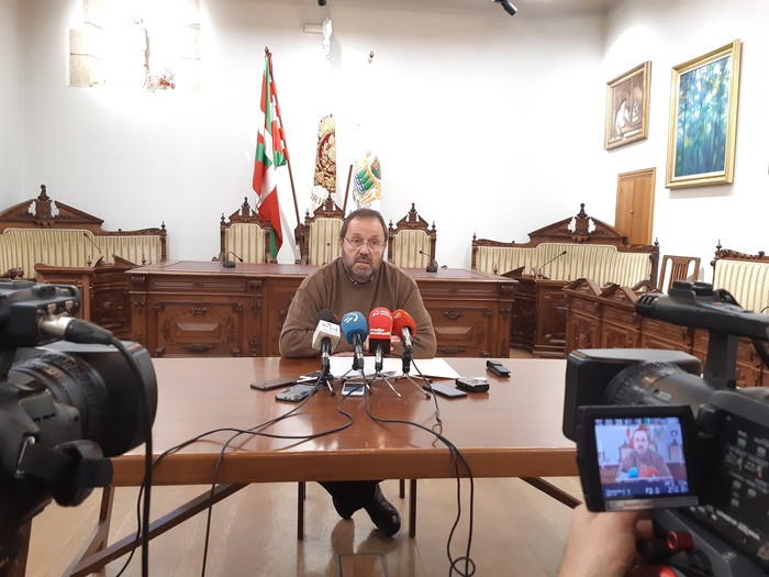 Shopping Village proiektuaren tramitazio administratiboa baino ez da eten. Zaldunborda proiektuak aurrera segitzen ahal du