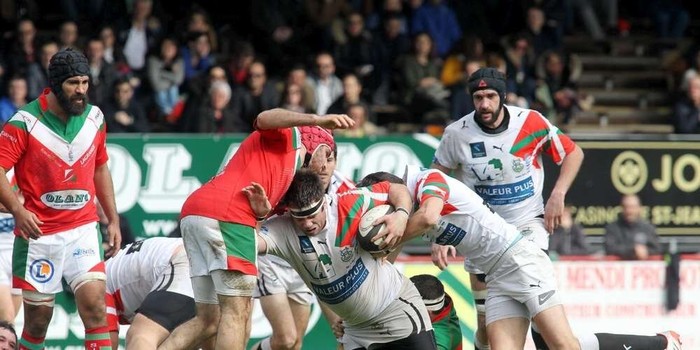 Stade Hendayais errugbi klubeko agintariek dimisioa aurkeztu dute