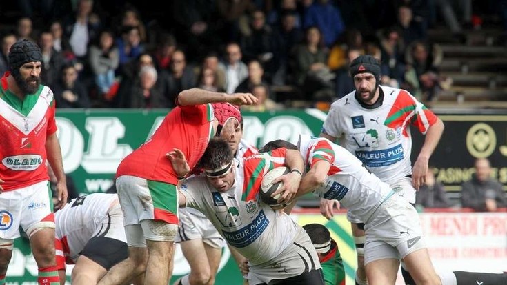 Stade Hendayais errugbi klubeko agintariek dimisioa aurkeztu dute