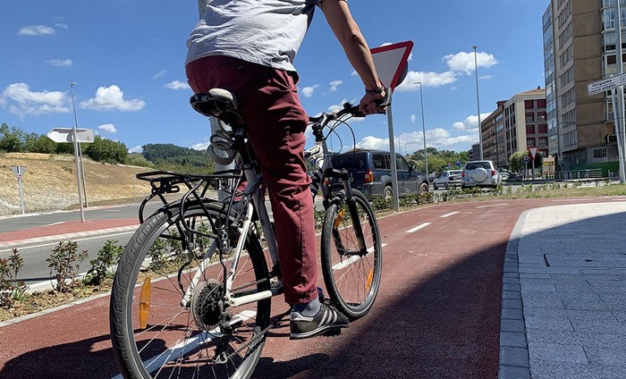 Donostia-Irun bidegorria «propaganda hutsa» dela salatu du Eguzkik