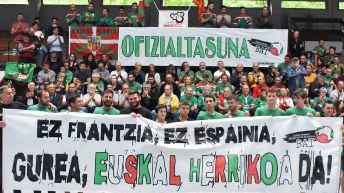 Euskal Selekzioaren ofizialtasuna aldarrikatzeko giza katea egingo dute uztailaren 14an Avenida Zubian