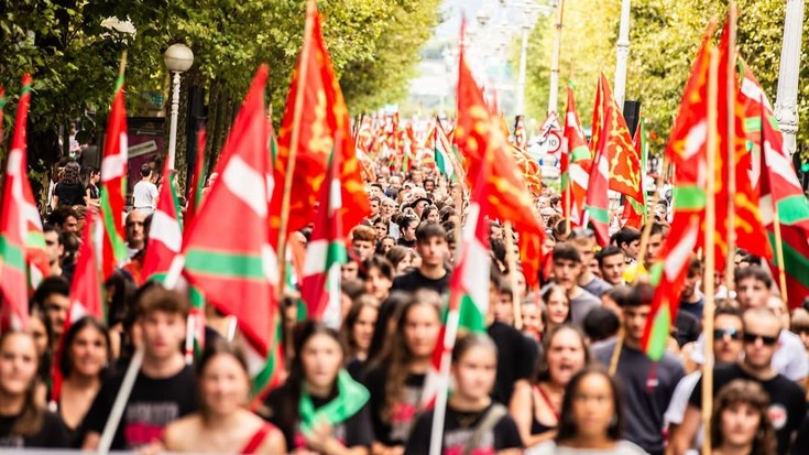 Euskal Herria Irabaztera! Faxismoari EZ! Lemapean mobilizazioa egingo du Ernai Gazte Antolakundeak datorren irailaren 13an