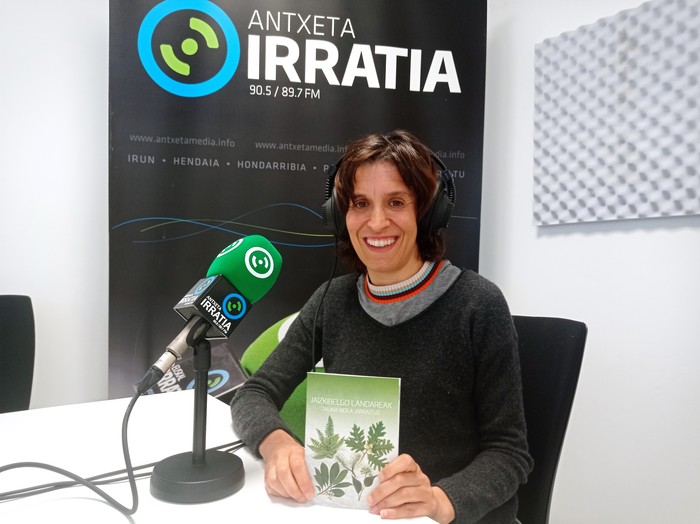 Anais Mitxelena Larrañaga: «Jaizkibelek hobera egin du 40 urteotan, baina oso mendi berezia da, mehatxuetaz zaindu beharreko altxorrez betea»
