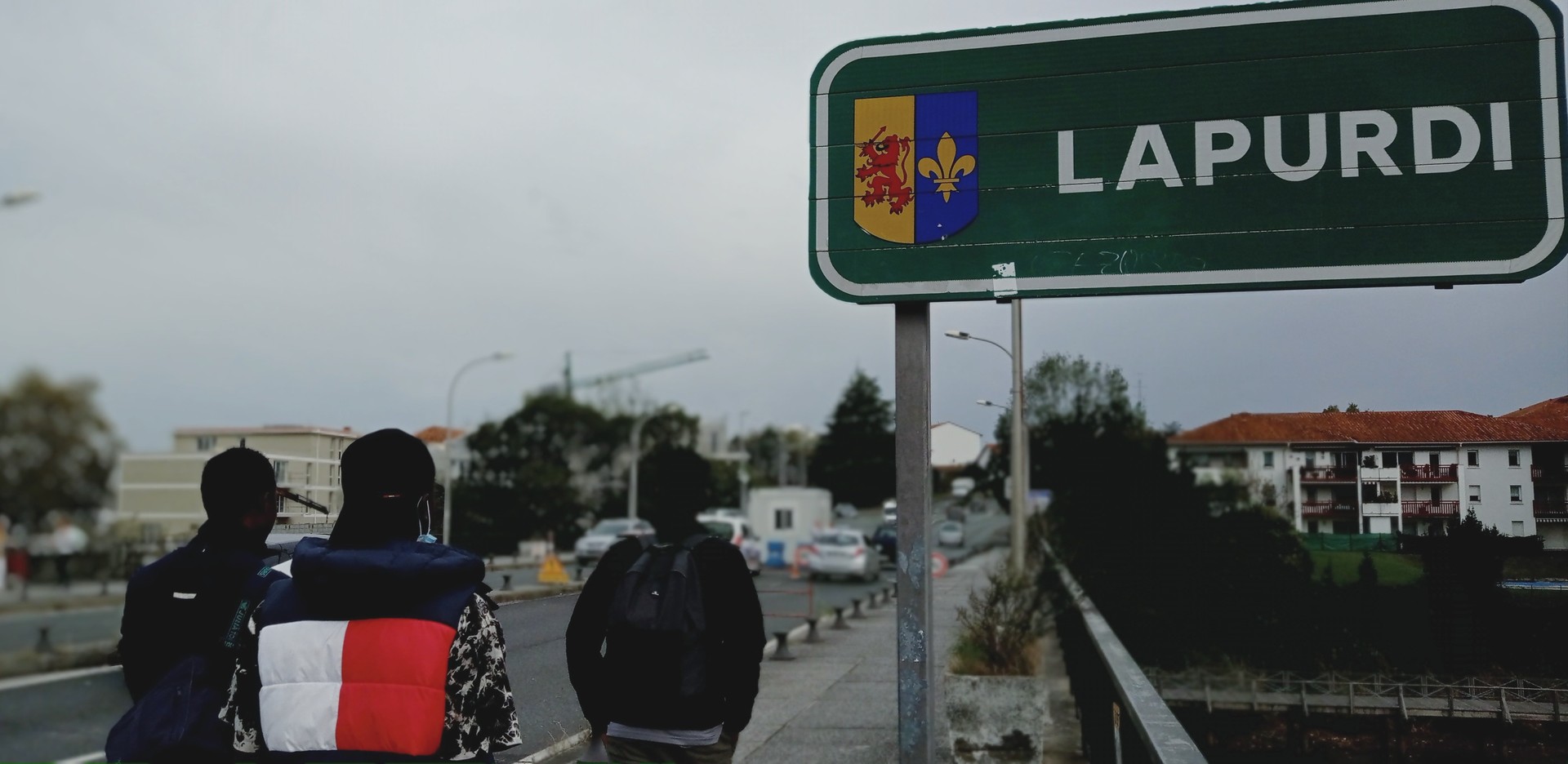 Ohi baino migratzaile gutxiago etorri dira uda arraro eta aldakor batean