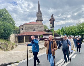 Zelaiak bedeinkatu eta nekazarien eguna ospatuko dute bihar Guadalupen