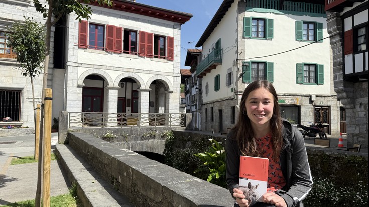 Maddi Ane Txoperena Iribarren: «Lagun baten heriotzaren gaia landu nahi nuen, horren aurrean zaila egiten zaigulako jakitea non kokatu  behar garen»